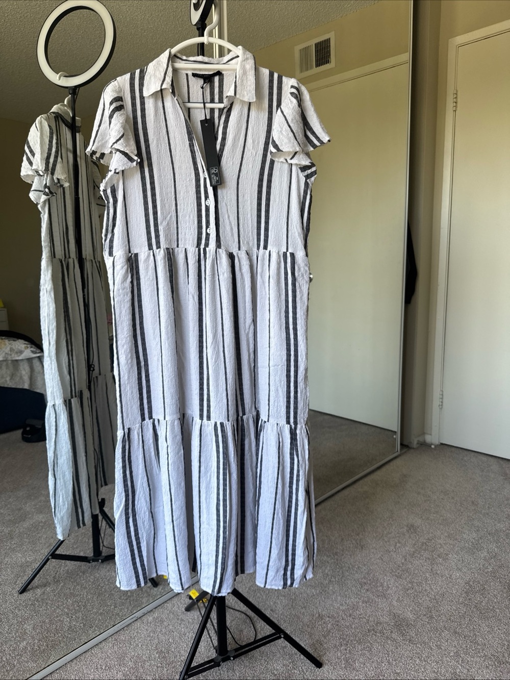 Jane+Delancey Womens L Tiered Midi Dress Stripe Flutter Sleeve Collared  NWT